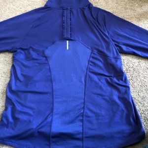 Womens workout sweatshirt